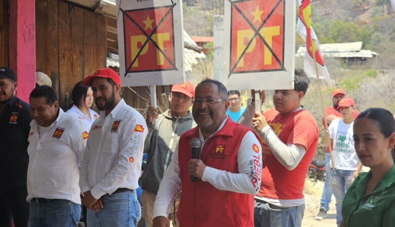 José Luis Téllez Marín, candidato a la Diputación Federal, recorrió las comunidades más alejadas de las Tenencias de Agostitlán y Puente de Tierra